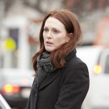 Julianne Moore nel ruolo di Catherine nel film Chloe