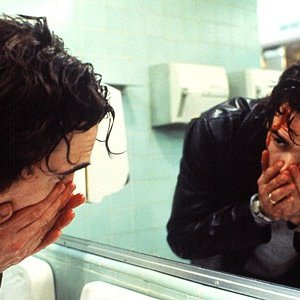 Matt Dillon in una scena di Drugstore Cowboy