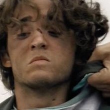 Giovanbattista Torregrossa in una sequenza drammatica di Squadra Antimafia - Palermo oggi