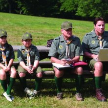 Robin Williams e John Travolta insieme ai piccoli Ella Bleu Travolta e Conner Rayburn nel film Daddy Sitter