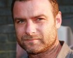 Liev Schreiber sarà il sanguinatore di Bayonne