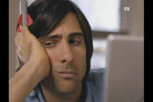 Bored to Death, 1x01: La sindrome di Stoccolma - Clip in esclusiva