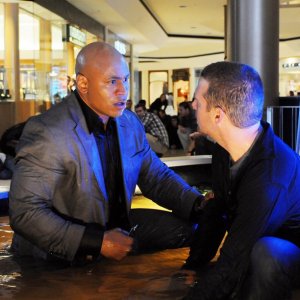Chris O'Donnell e LL Cool J in missione nell'episodio LD50 di NCIS: Los Angeles