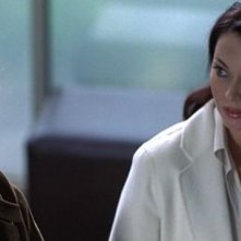 Patrick Bauchau con Musetta Vander in una scena del film The Cell - La Cellula