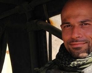 Alberto Basaluzzo in un'immagine del film Venti sigarette