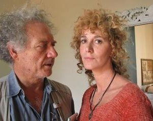 Giorgio Colangeli e Orsetta De Rossi in una scena del film Venti sigarette