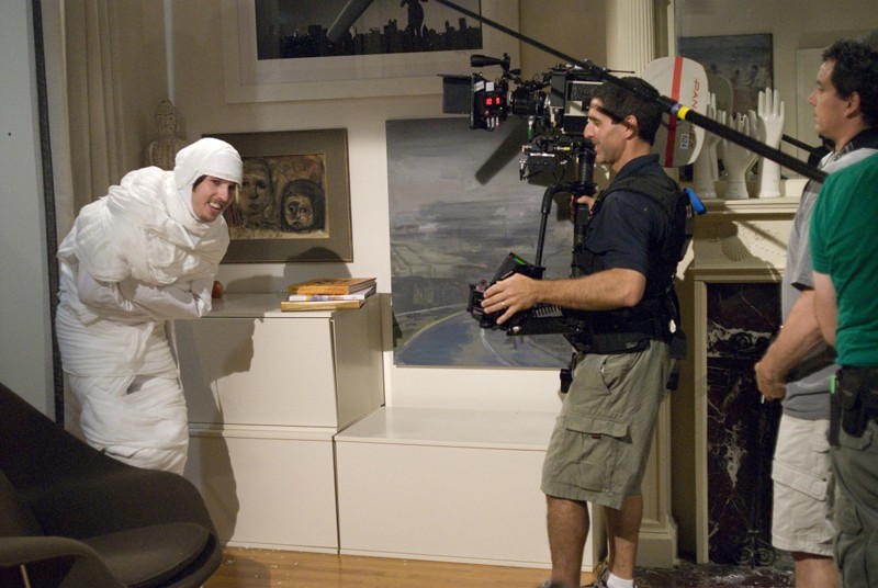 Jon Heder E Steven Consentino Con Telecamera Sul Set Del Film When In Rome 148667