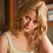 La dolce Emilie de Ravin nel ruolo di Ally Craig nel film Remember Me
