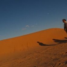 Un'immagine dello spettacolare deserto di Nassiriya dal film Venti sigarette