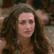 Claudia Black nell'episodio 'Lifeblood' della serie Xena