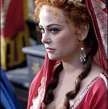 Polly Walker in foto promozionale del serial Roma