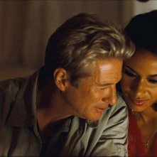 Richard Gere e Shannon Kane in una scena del poliziesco Brooklyn's Finest