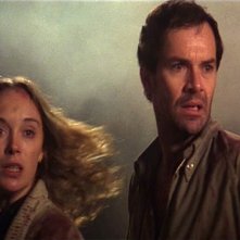 David Warbeck e Catriona MacColl in una scena del film E tu vivrai nel terrore - L'aldilà ( 1981 )