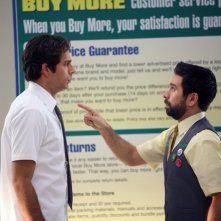 Morgan (Joshua Gomez) discute con Chuck (Zachary Levi) nell'episodio Chuck Vs. The Beard