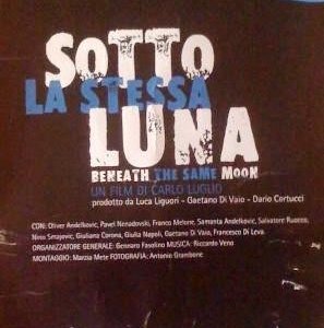 La locandina di Sotto la stessa Luna