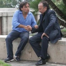 Maurizio Casagrande e Eduardo Tartaglia nella commedia La valigia sul letto