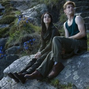 Caprica: Alessandra Toreson ed Alex Arsenault nell'episodio The Imperfections of Memory