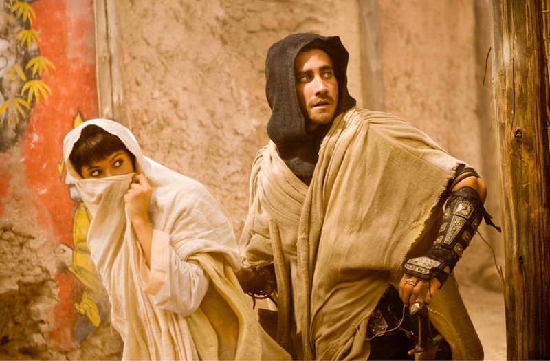 Il Principe Dastan Jake Gyllenhaal E Tamina Gemma Arterton In Una Scena Di Prince Of Persia Le Sabbie Del Tempo 149285