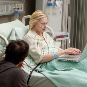 Una scena di Private Lives tratta dalla sesta stagione di Dr. House: Medical Division