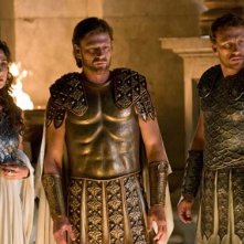Il confronto tra Atena (Melina Kanakaredes), Zeus (Sean Bean) e Poseidone (Kevin McKidd) nel film Percy Jackson e gli dei dell'Olimpo: Il ladro di fulmini