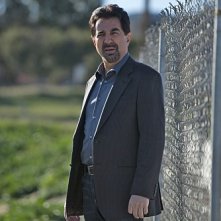 Joe Mantegna nell'episodio Solitary Man di Criminal Minds