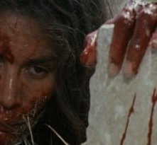 Florinda Bolkan in una scena del film Non si sevizia un paperino