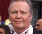 Jon Voight nel pilot di Midland