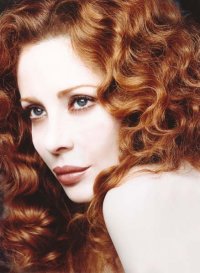 un ritratto di Francesca Dellera