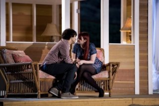 Michael Steger ed Amber Wallace nell'episodio What's Past Is Prologue di 90210
