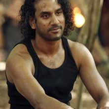 Naveen Andrews nell'episodio Recon di Lost