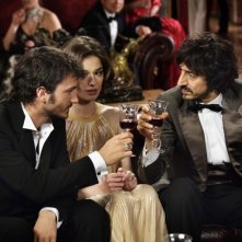 Sergio Rubini, Ana Caterina Morariu e Nicolas Vaporidis in una scena  di Tutto l'amore del mondo