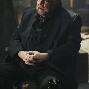 FlashForward: Ricky Jay nell'episodio Revelation Zero