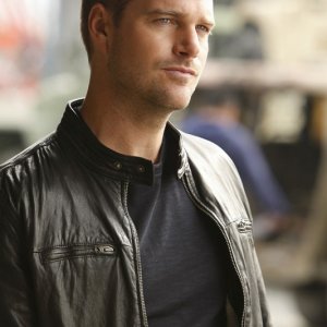 Il bel Chris O'Donnell nell'episodio Blood Brothers di NCIS: Los Angeles