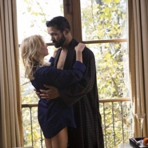 Melrose Place: Heather Locklear e Billy Campbell nell'episodio Oriole