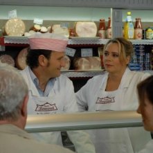 Barbara De Rossi ed Enzo Salvi in una scena della fiction Fratelli Benvenuti