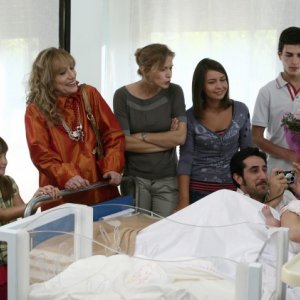 Un'immagine dall' episodio Bye bye baby della fiction Tutti pazzi per amore 2