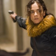 Alice Braga in una scena del film Repo Men