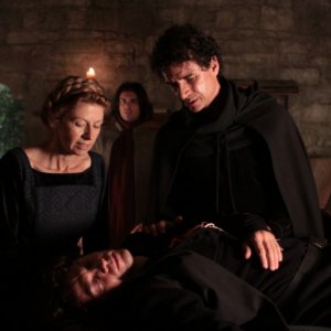 Amanda Sandrelli, Blas Roca-Rey e Alessio Boni in una scena del film Christine Cristina