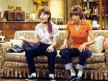 Penny Marshall and Cindy Williams as Laverne & Shirley.