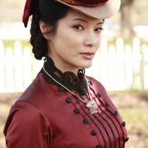 Kelly Hu interpreta Pearl nell'episodio Children of the Damned di Vampire Diaries