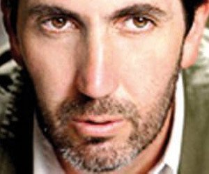 Paolo Calabresi in un'immagine del documentario Sangue e cemento