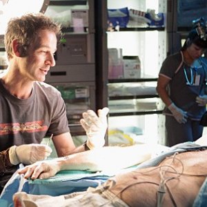 Jeremy Northam nel pilot di Miami Medical