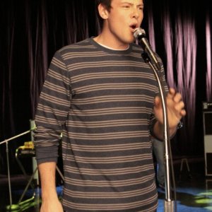 Cory Monteith nell'episodio Hell-O di Glee