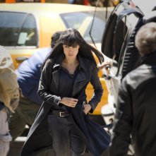 Angelina Jolie è Evelyn in versione mora per una sequenza del film Salt