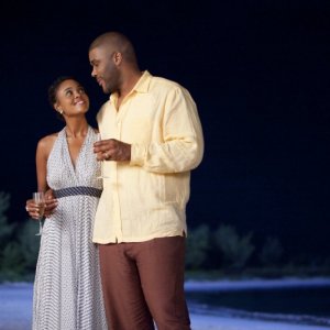 Sharon Leal e Tyler Perry in una scena del film Why Did I Get Married Too?
