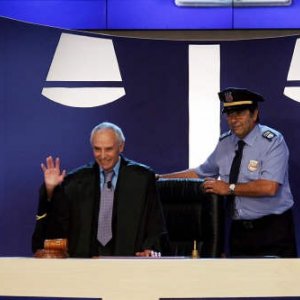 Santi Licheri con la guardia giurata di Forum, Pasquale Africano.