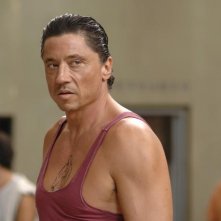 Carlos Bardem in un'immagine del film Cella 211