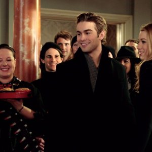 Zuzanna Szadkowski, Connor Paolo, Chace Crawford e Blake Lively nell'episodio Inglourious Basstards di Gossip Girl