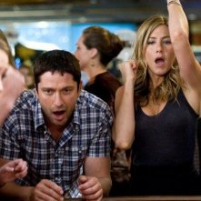 Gerard Butler e Jennifer Aniston in una scena de Il cacciatore di ex