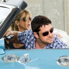 Jennifer Aniston e Gerard Butler, in fuga per la vita ne Il cacciatore di ex
